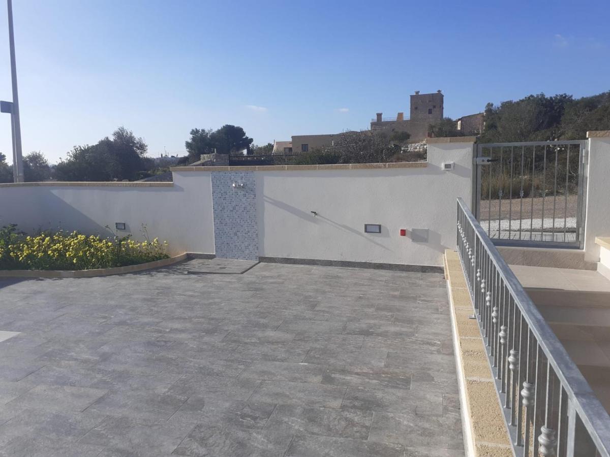 Apartamento Zona Maldive Del Salento, Vistamare2, Sabbia 10'A Piedi, Bbq, 2 Bagni, 2 Clima, Posto Auto Esclusivo Torre Pali Exterior foto